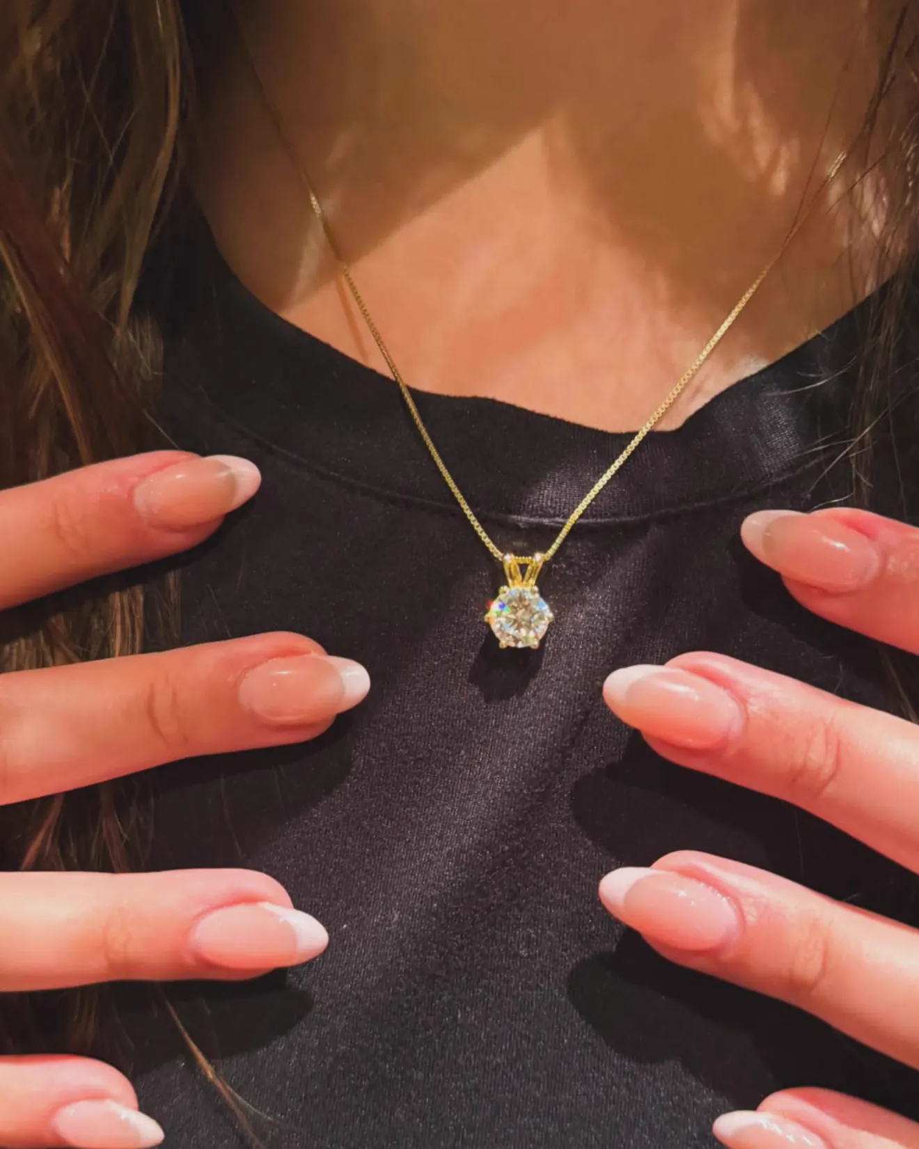 The Heartstruck necklace worn
